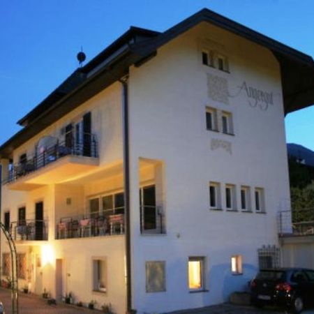Pension Angergut Cermes Exterior foto